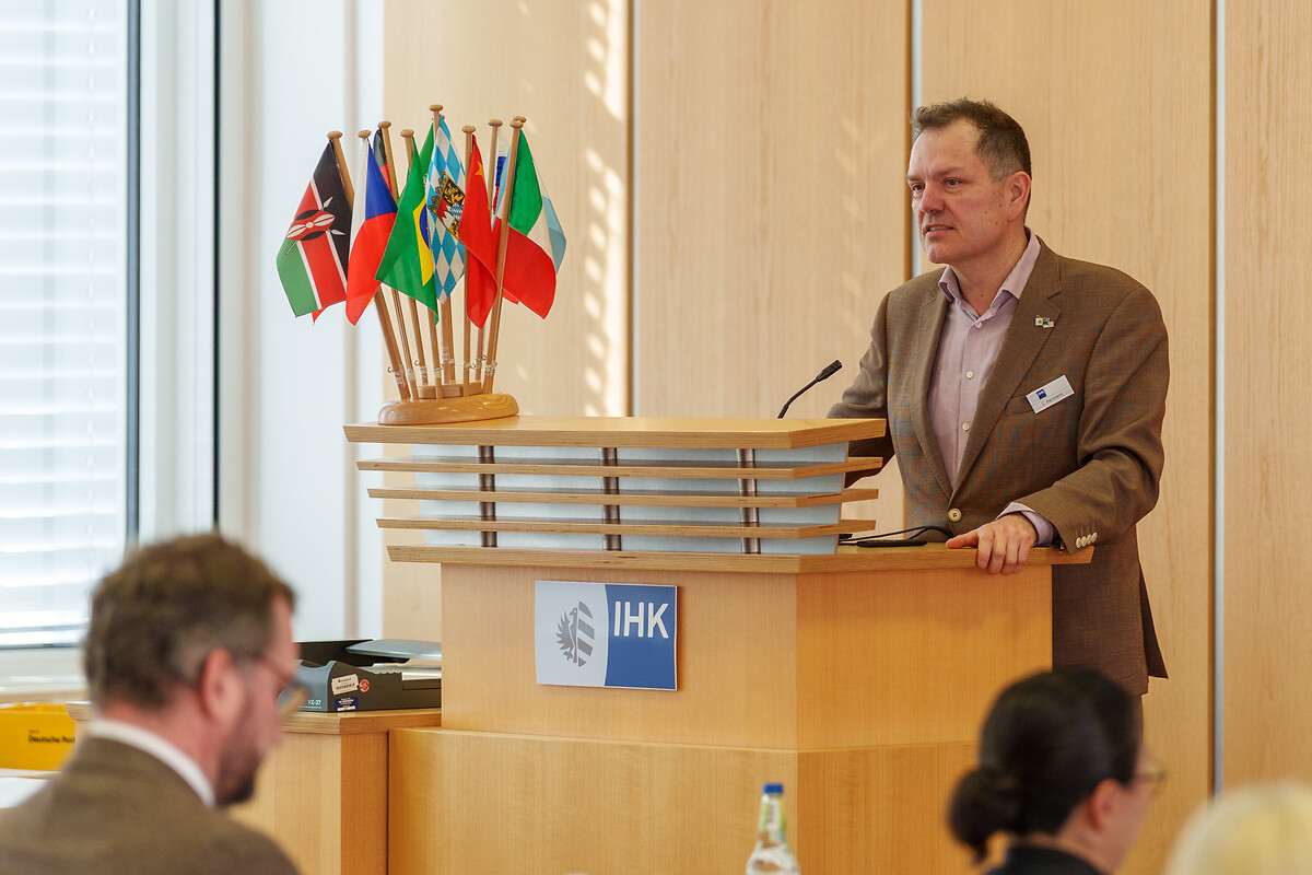 Ticket-around-the-World_2026-03-09_Foto-IHK-Oliver-Duerrbeck_04